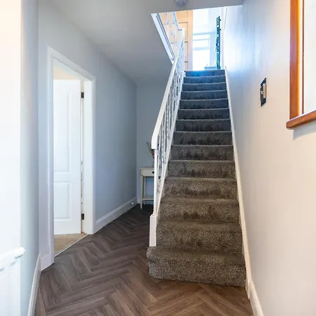 Royal Retreat Redcar